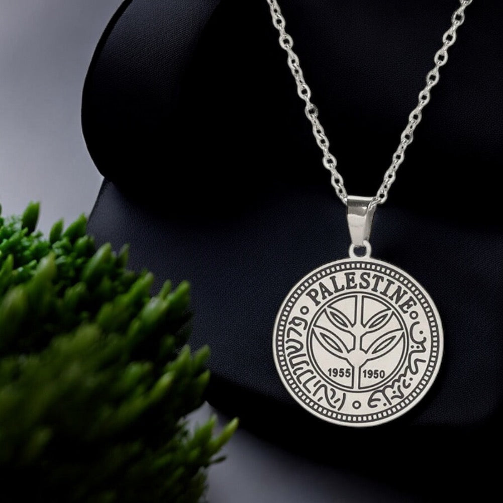 Enrich Your Style with Timeless Elegance: thekufiya Vintage Palestine Necklace edit