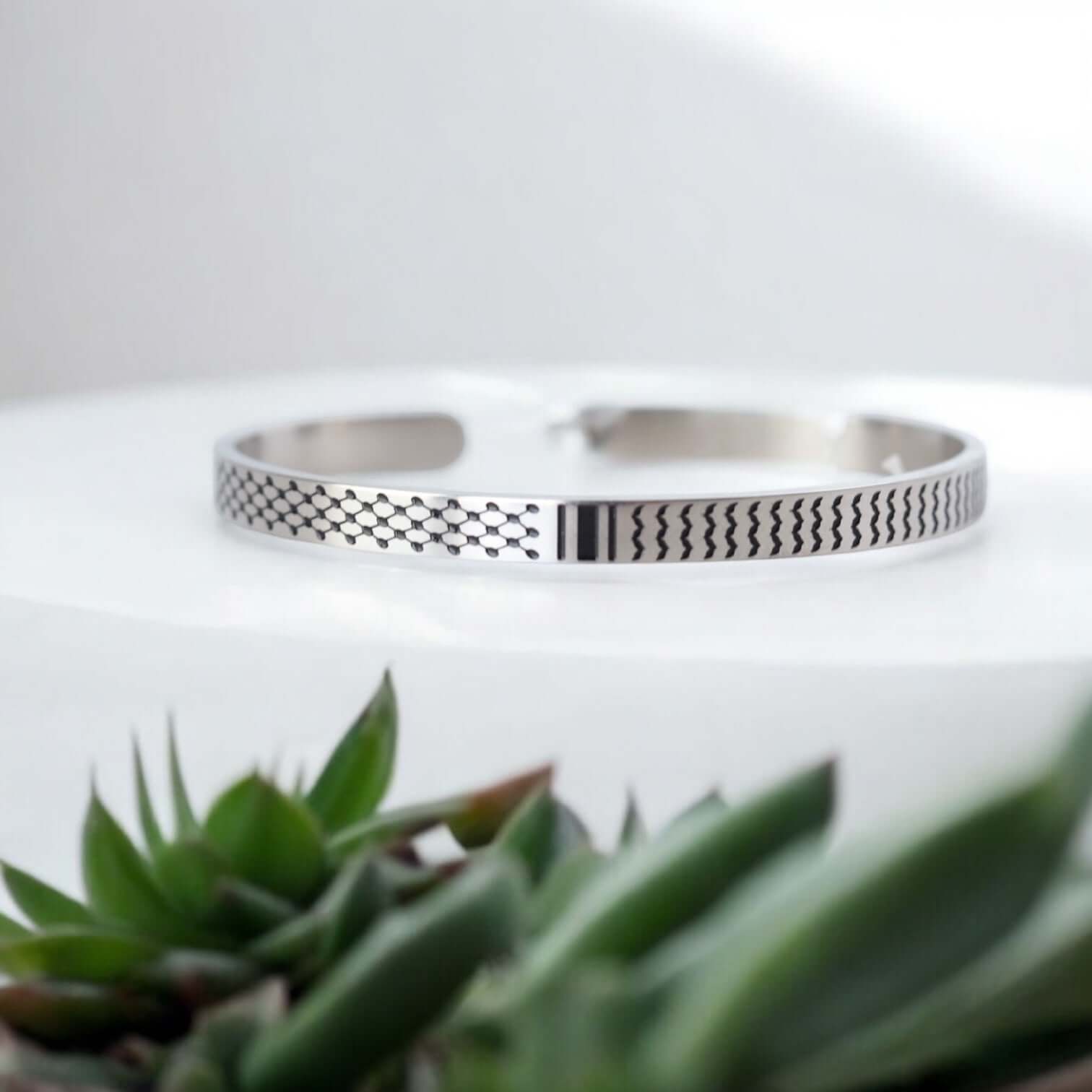Palestine Kufiya Bracelets Show Your Solidarity in Style