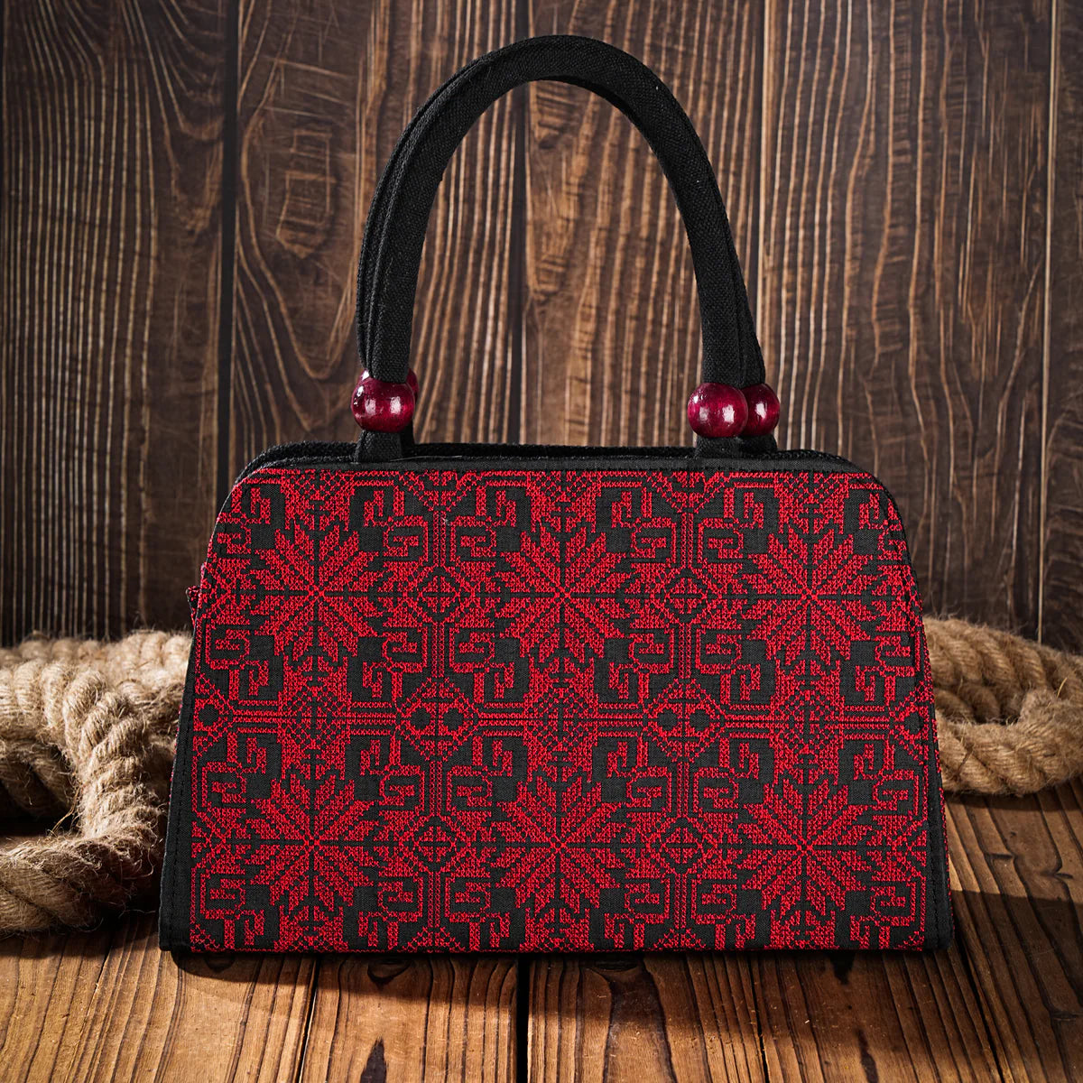 Handmade Tatreez Embroidered Handbag – Palestinian Craftsmanship